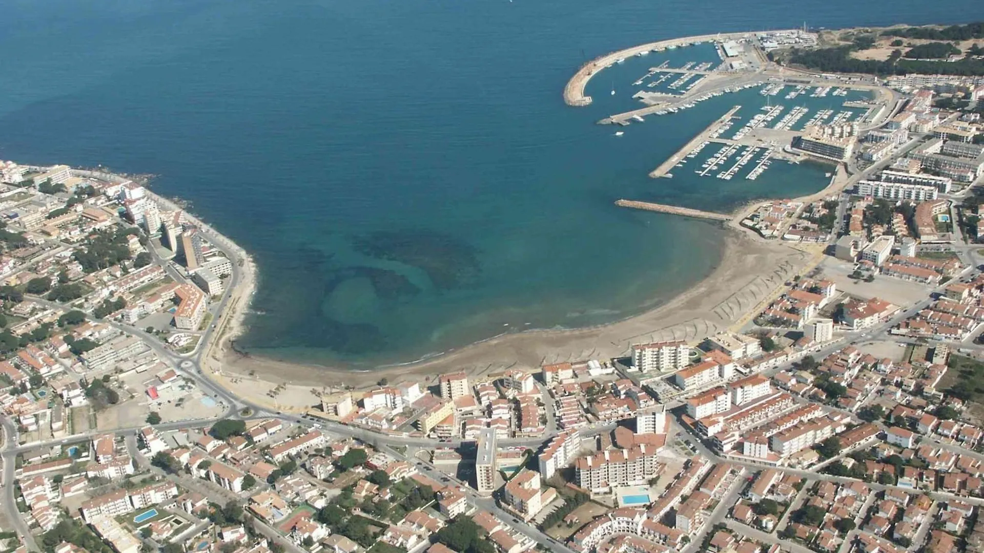 Apartamento Jamaica L' Escala 0*,